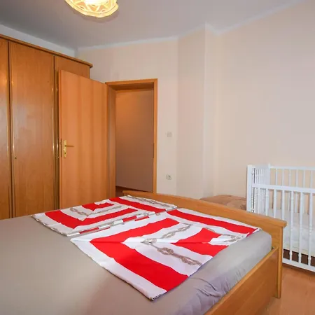 Matic By Interhome Malinska